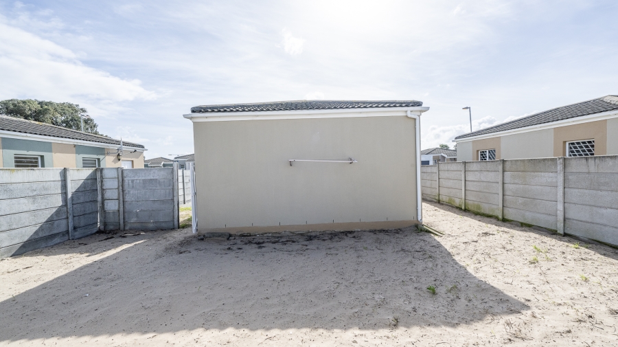 2 Bedroom Property for Sale in Sunset Glen Western Cape